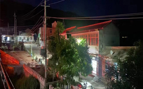 阿克苏太阳能路灯防雷接地做法详解