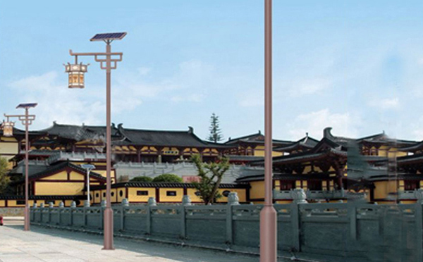 阿克苏太阳能路灯不亮故障排查与修复