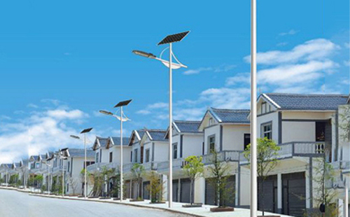 阿克苏太阳能路灯配置与在乡村道路照明中的应用